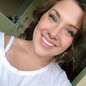 Meet your Posher, Mackenzie